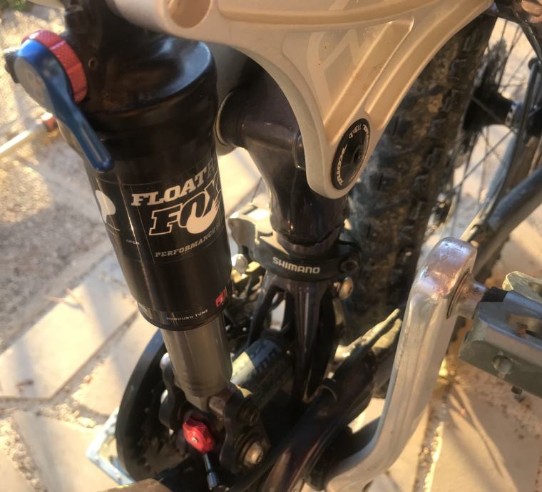 Cadre VTT Kona Coilair Deluxe D'occasion - Idéal Pour Les Amateurs De Vélo Tout Terrain