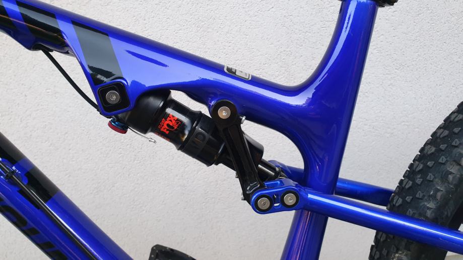 specialized carbon gravel bike