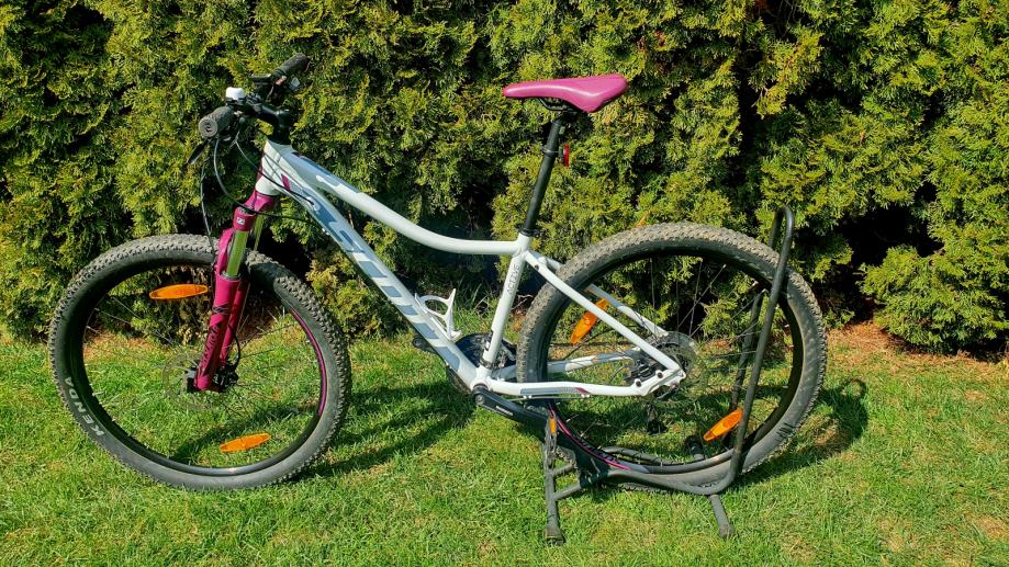 contessa 720 scott 2019
