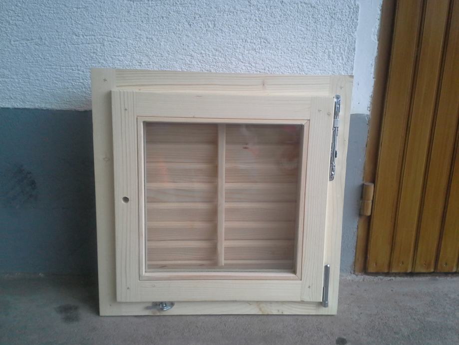 leseno okno 60x60