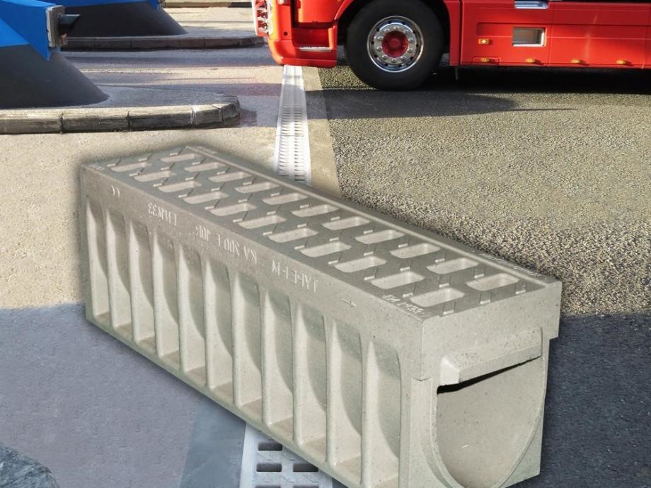 Monolitne kanalete za odvodnjavanje iz polimernega betona NV 200/D400