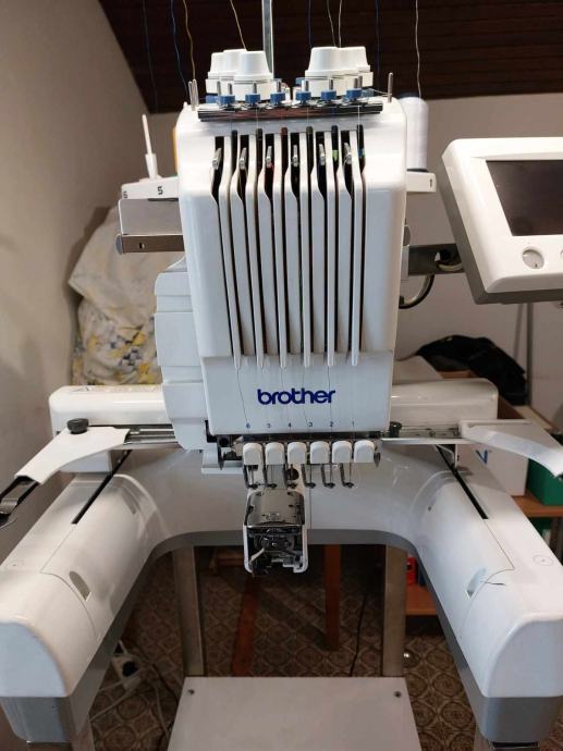 Vezilni stroj Brother PR600 II