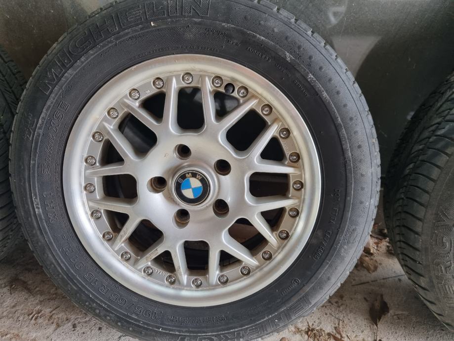 BMW gume z platišči