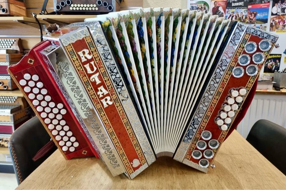 Olda Rutar Rutar Tolminka B Es As diatonična harmonika