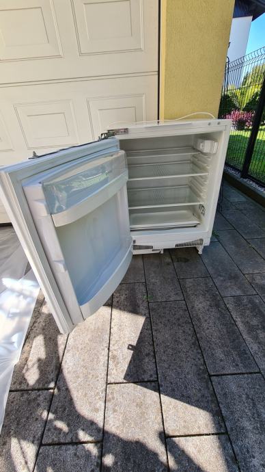 Podpultni hladilnik Gorenje RIU1507 prodam