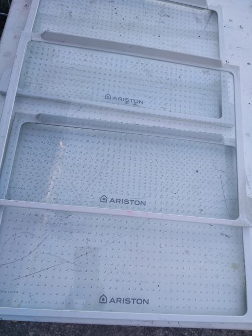 police za hladilnik ariston mere 48x32 cm