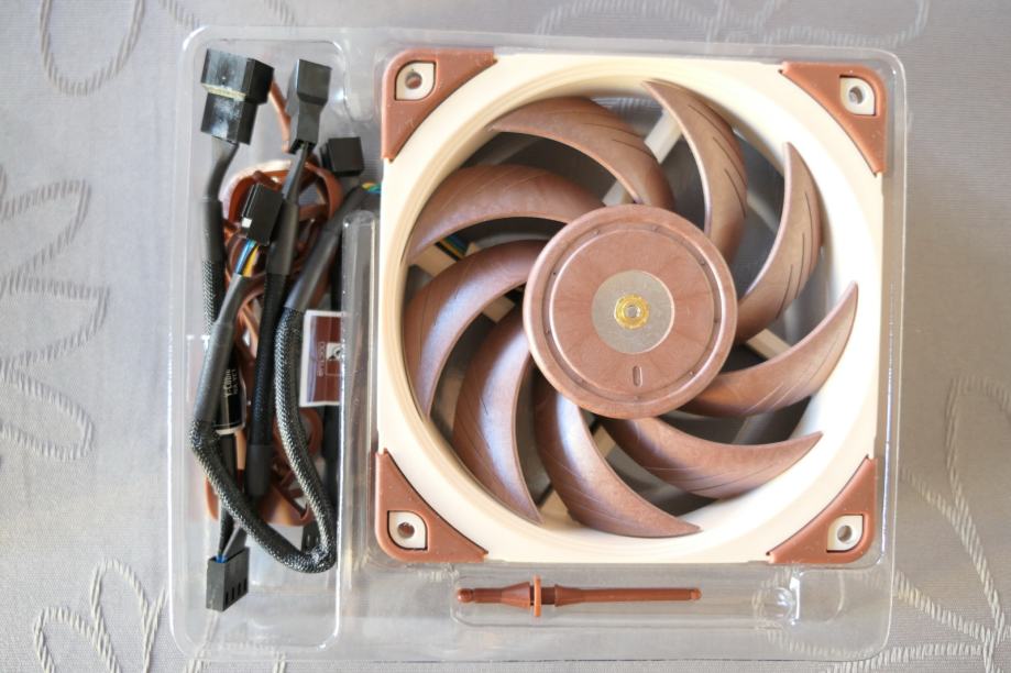 NOCTUA NF-A12x25 LS-PWM, 120 mm zelo tih ventilator, 3 kos