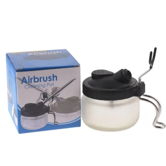 Airbrush cleaning pot