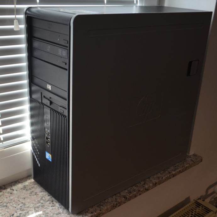 Namizni računalnik HP