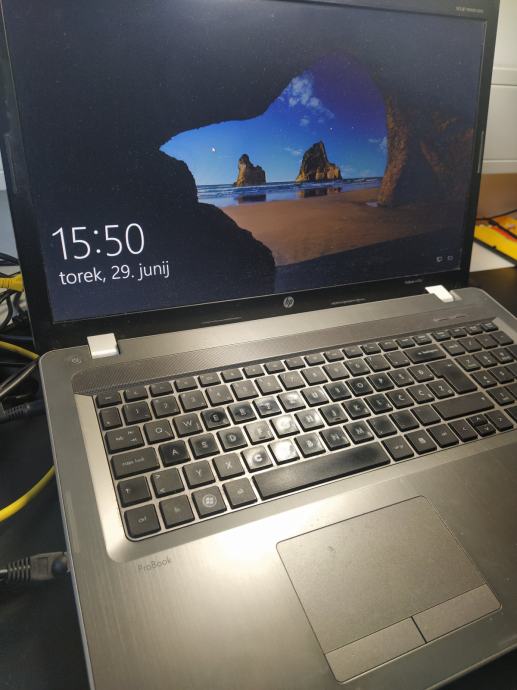 HP ProBook 4730s - UGODNO PRODAM