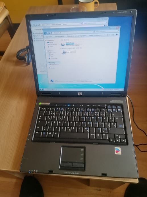 Plasturgie de base dessous HP compaq 6735b