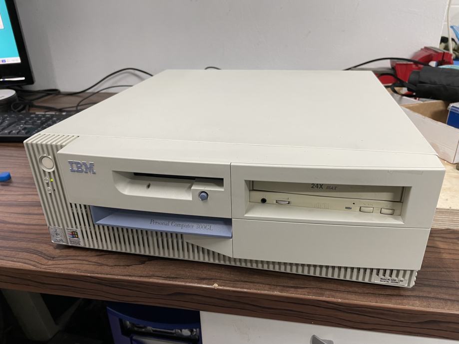 Retro PC IBM 300GL model 6288-LMG z win98se