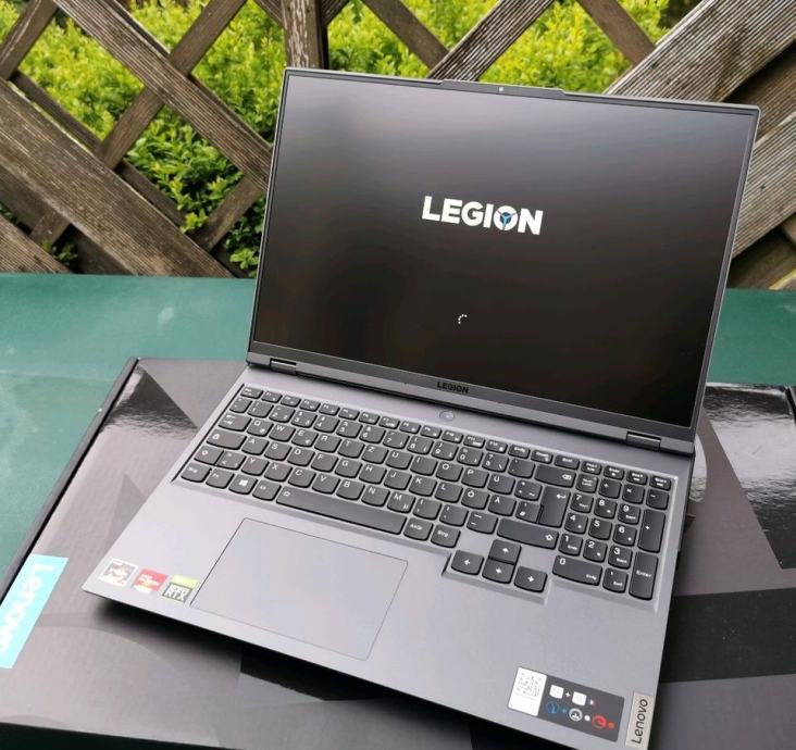 Gaming prenosnik Lenovo Legion 5 Pro - RTX 3070, RYZEN 7 5800H