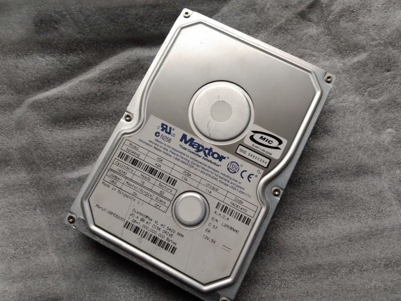 PATA 20 GB disk