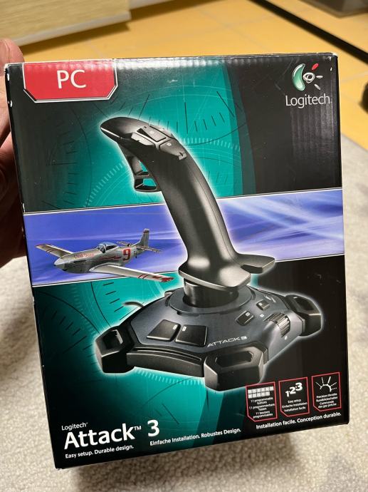Igralna palica joystick Logitech Attack 3