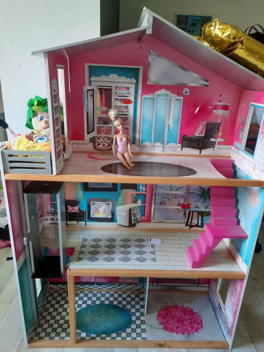 Barbie hiša