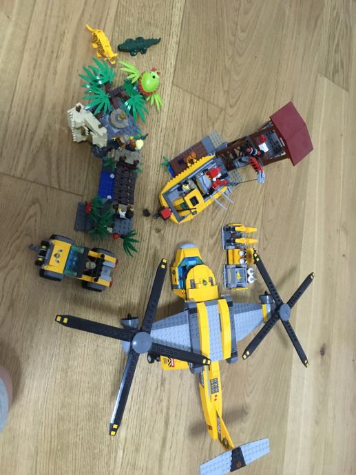 Lego city 60162 Jungle air drop helicopter