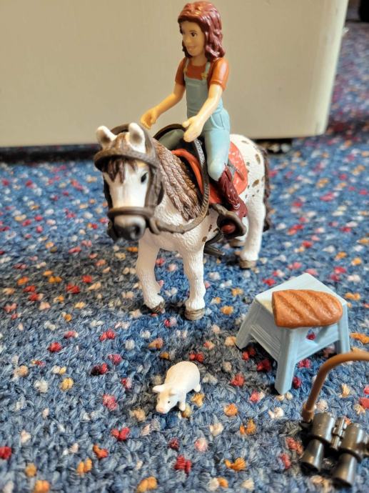 Schleich 42518 Horse Club Mia & Spotty (Horse Club) Multicolore pas cher Schleich 42518 Horse Club Mia & Spotty (Horse Club) Multicolore pas cher