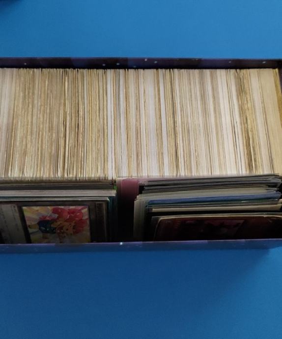 Yu-Gi-Oh! Bulk Lot Of 1000 Cards - Mixed Cards Including Foils, Holos, & Rare Types