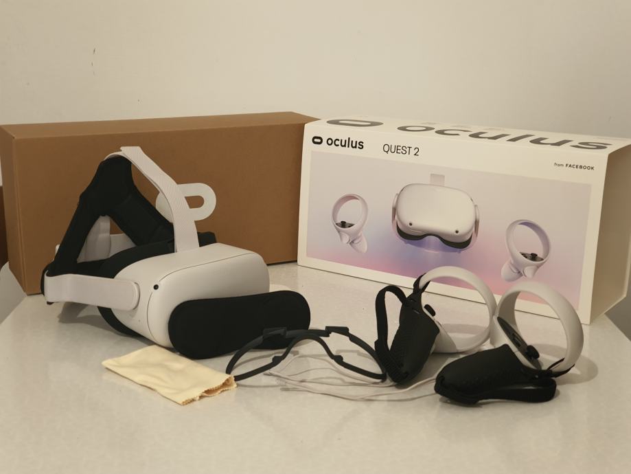 Oculus Quest 2 - NOVO - Veliko dodatne opreme