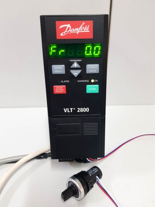 Frekvenčni regulator Danfoss VLT 2800 0,37kW enofazni, RFI filter