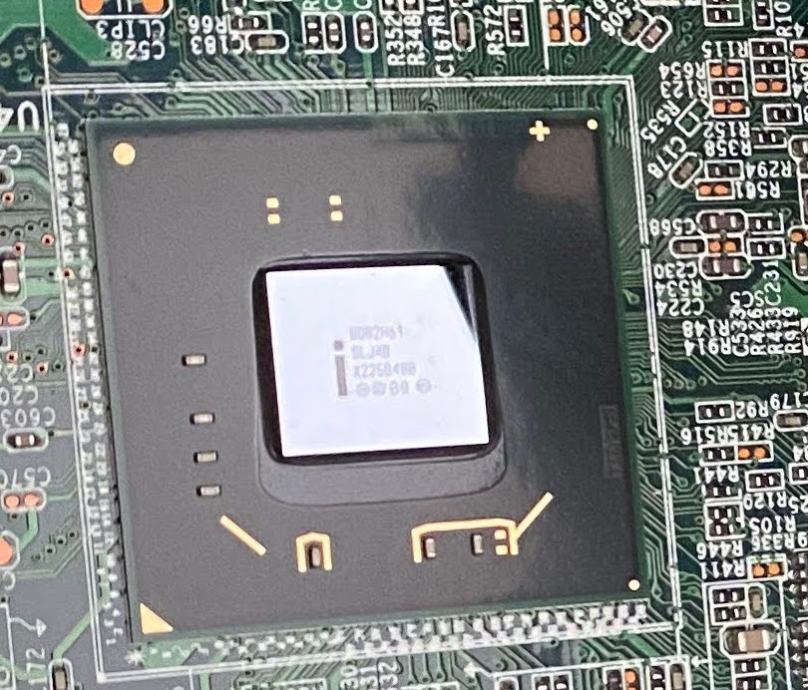 Brezhiben procesor Intel i3 3220 s podnožjem LGA 1155