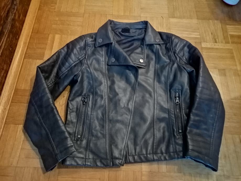 Siva otroška jakna v izgledu usnja št. 134 -140