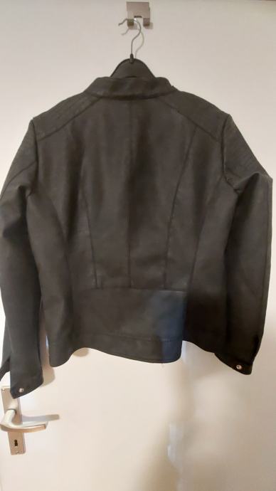 Ženska jakna, črna, št. 40 (M)