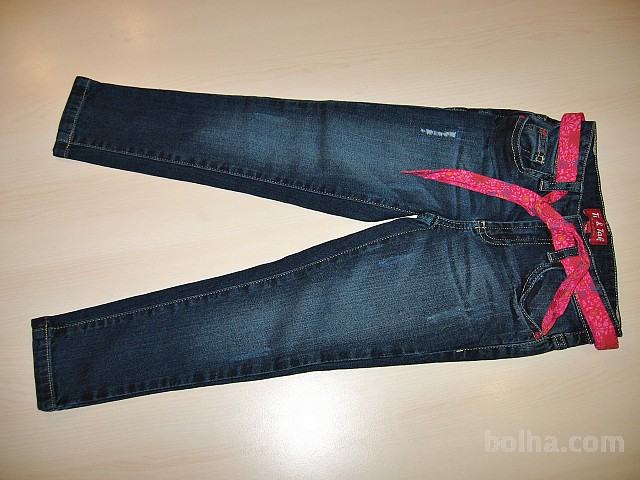 Nenešene,kvalitetne jeans hlače št.104 s pasom-Tik&TakVogele