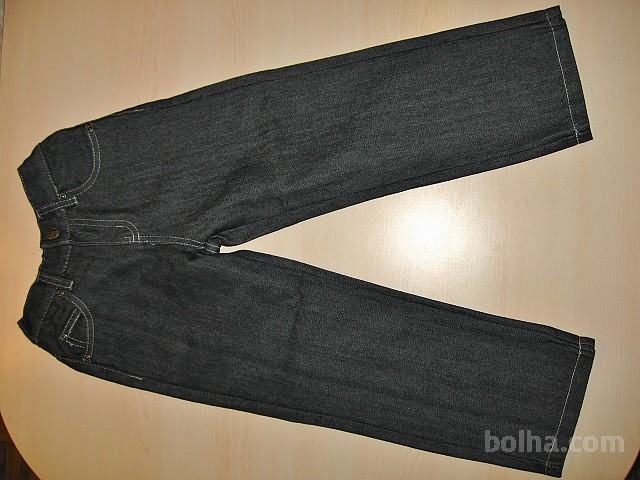 Otroške jeans hlače št.110 / Nenošeno