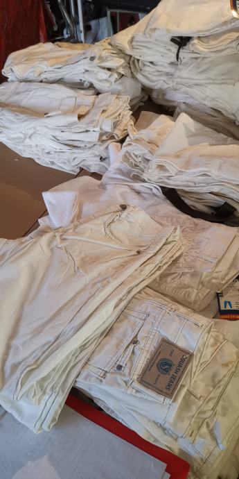 bele delovne hlače