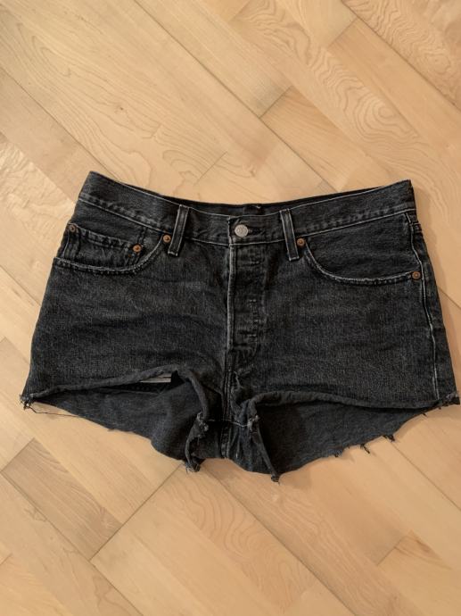 NWT Levi's 501 Jeans kratke hlače, črne, št 30