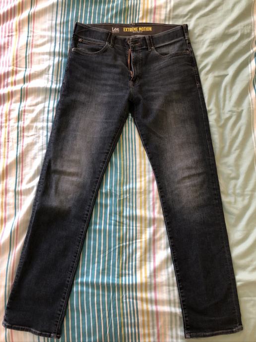 Lee jeans hlače 36x34