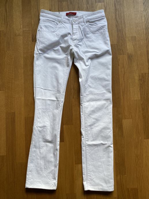 Moški jeans, bela barva, modni regular fit stil, Zara, velikost 32