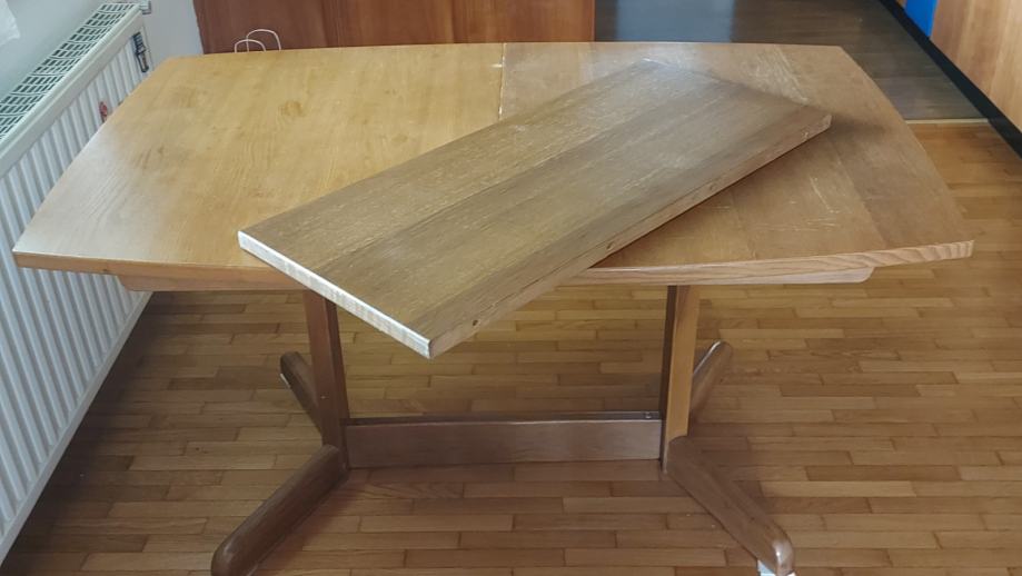 Jedilna miza 140x90 cm s podaljškom