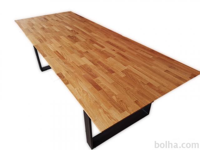 Jedilna miza hrast dolžine 2,5m