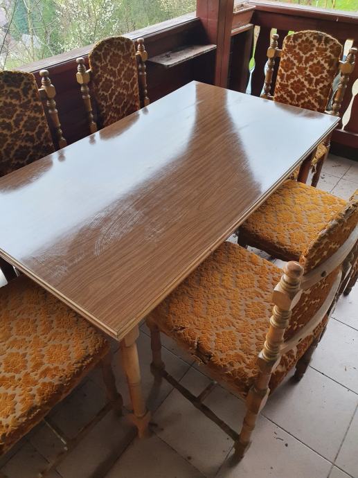 Miza + 6 stolov