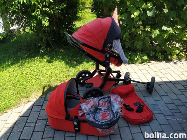 Joolz Day rdeč otroški voziček z uv senčnikom s komarnikom