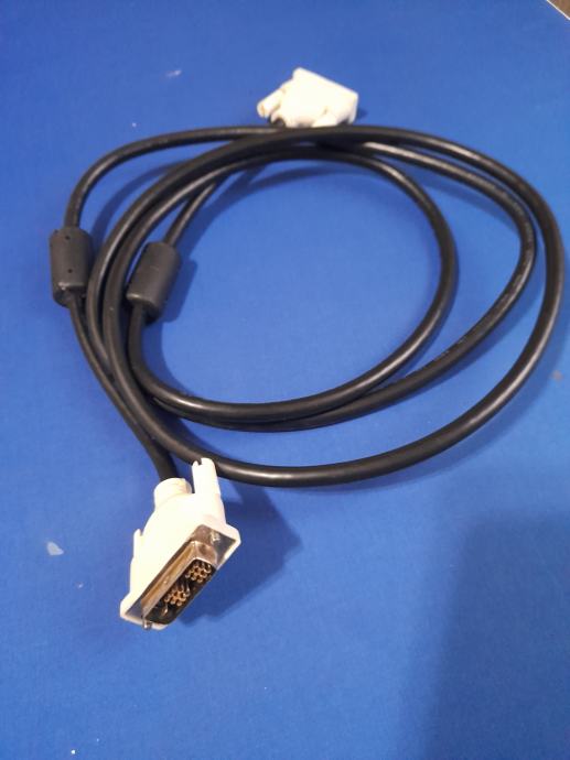 kabel DVI-D , HDMI, VGA ,činč