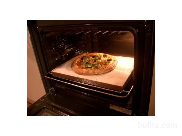 Šamotna plošča (kamen) za peko pizz in kruha v elekt. pečici
