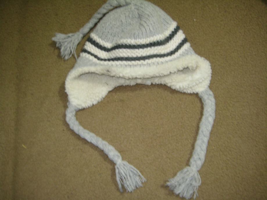 Topla kapa- podložena, siva pletena, otroška velikost UNI