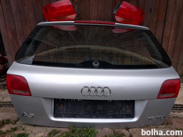Audi a3 sportback komplet partljažna vrata+ luči
