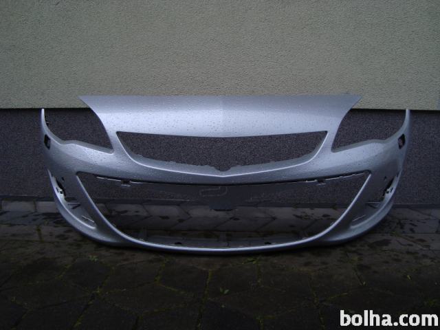 Opel Astra J odbijač