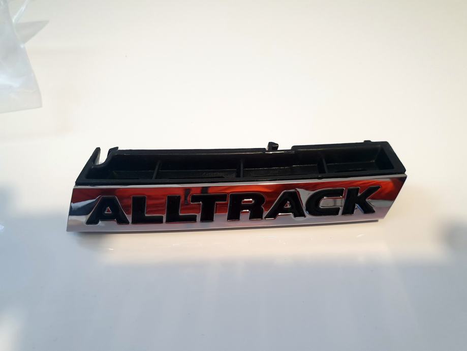 original Passat Alltrack logo maska