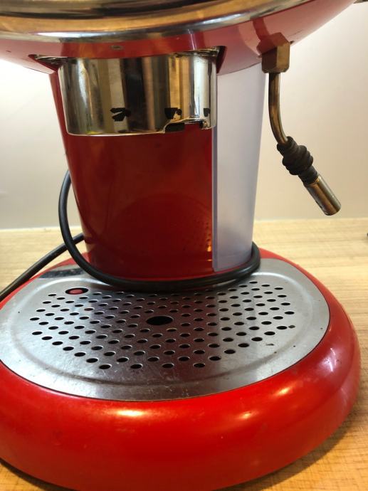 illy Francis! X6 ( aparat za kavo, kavni avtomat, kavomat)