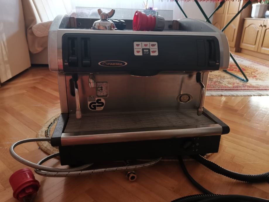 Kavni aparat Faema smart due 1A