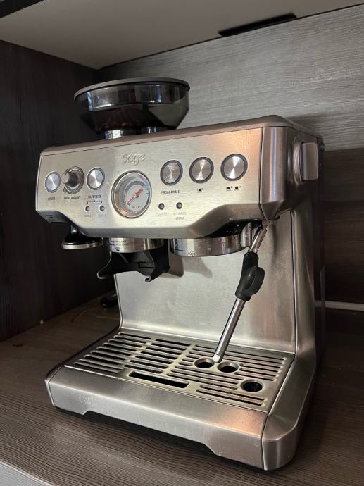 Sage Barista Express - Espresso and kava maker