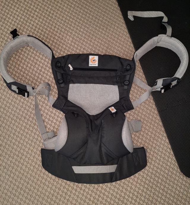 Nosilka Ergobaby 360