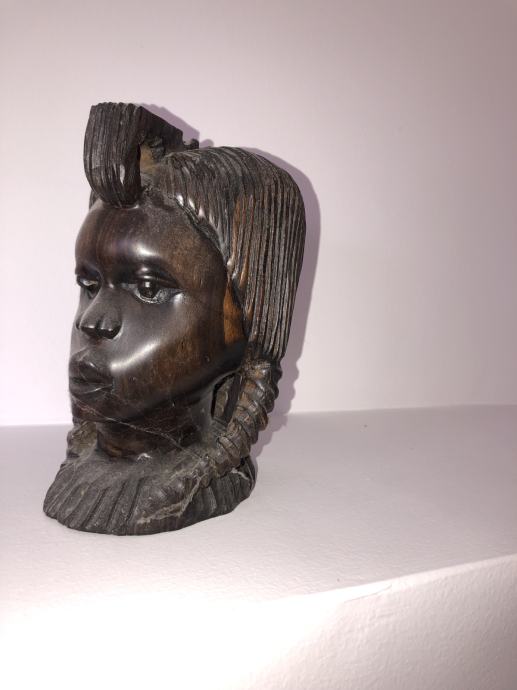 Skulptura (afriška ebenovina)