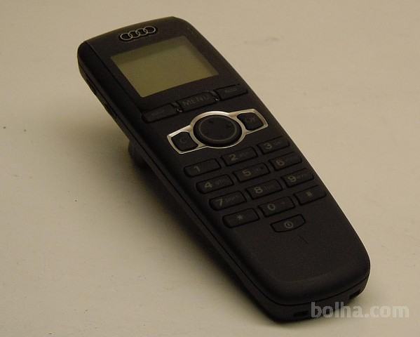 AUDI GSM TELEFON ZA A8,S8,A6,MOTOROLA D3